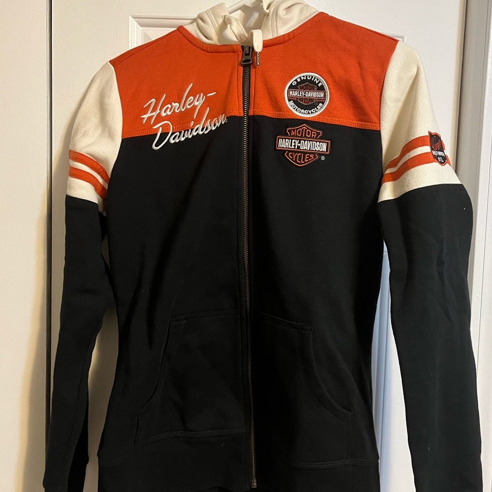 Or one time. Size medium. Harley Davidson hooded zip up sweatshirt.